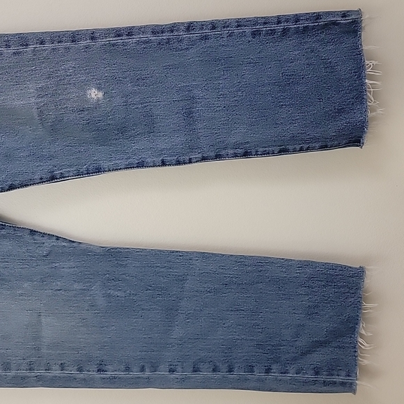 Levi's 501 Button Fly Faded & Distressed Raw Hem Blue Jeans 33 X 29 - Picture 6 of 12